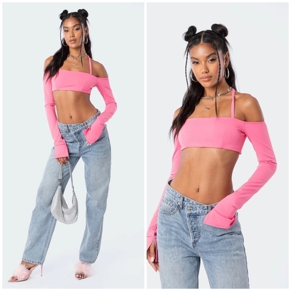 Edikted Aliyah Off Shoulder Crop Top in Pink - Picture 1 of 9